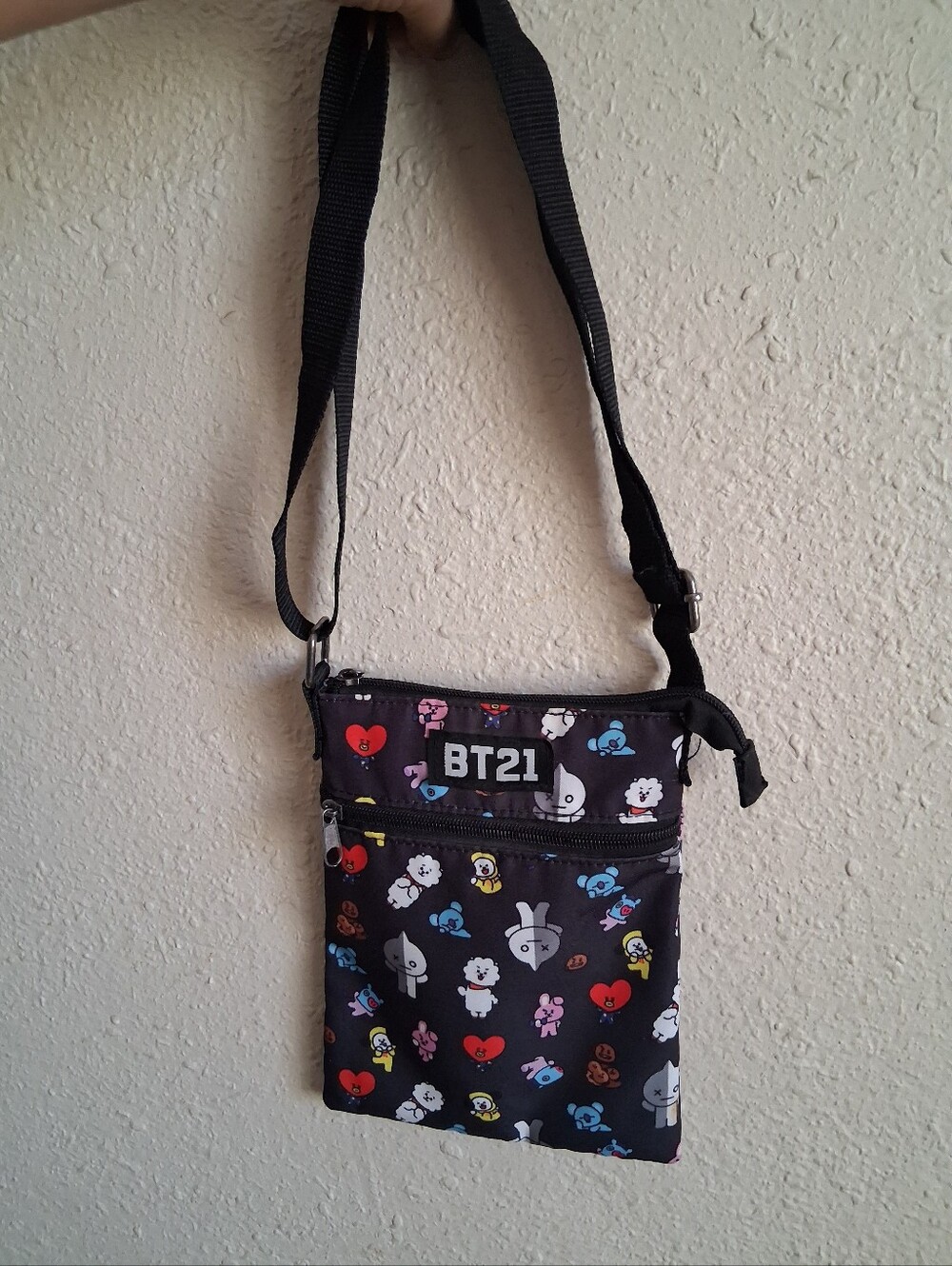 BT21 BTS small Zipper Crossbody Bag